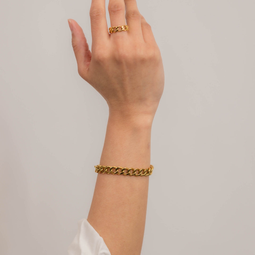 18k GOLD MIAMI CUBAN CHAIN BRACELET